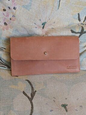 O My Bag Amsterdam Harper Wallet Natural Tan Leather Dust Bag